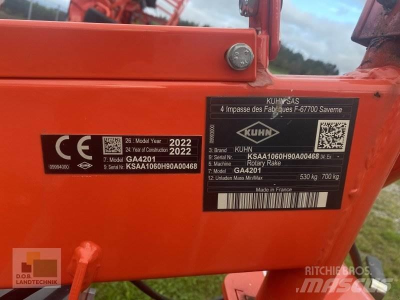 Kuhn GA 4201 堆草機