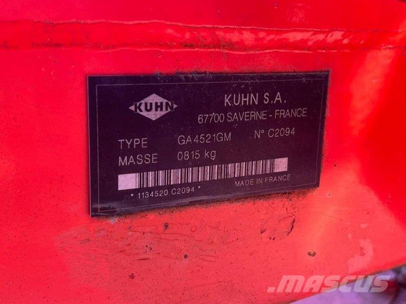 Kuhn GA4521 堆草機
