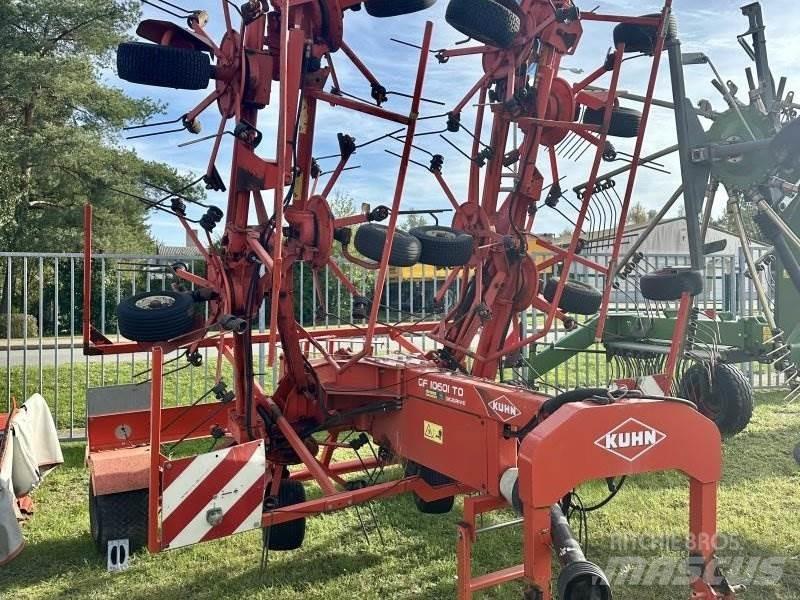 Kuhn GF 10601 耙與翻草機