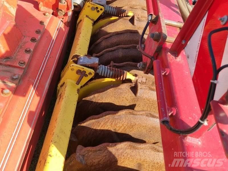 Kuhn HR 4003 圓盤耙