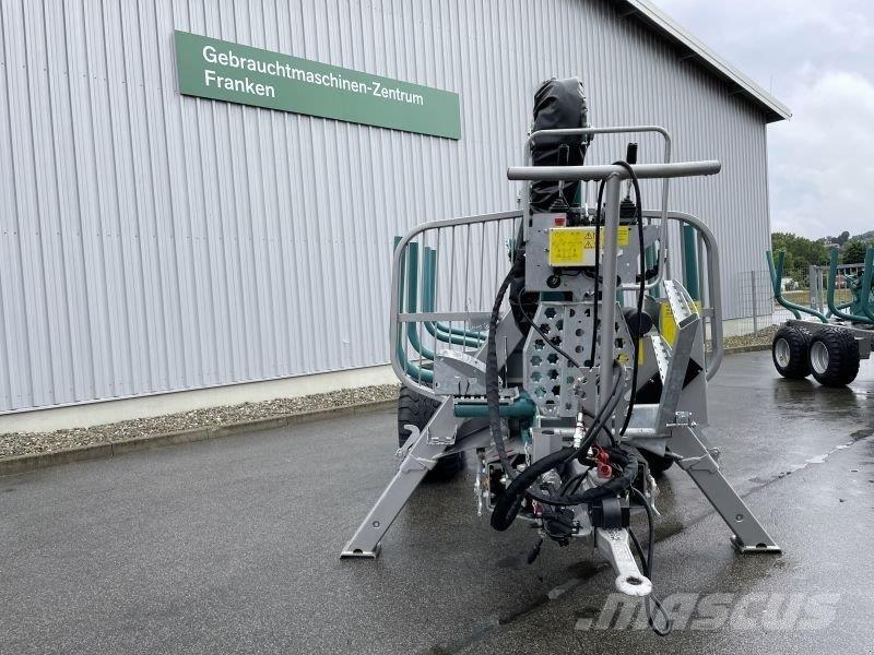 Pfanzelt RW S9 伐木歸堆機