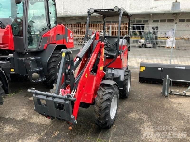 Schäffer 2628 滑移轉向裝載機