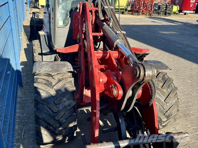 Schäffer 5680Z 輪胎式裝載機