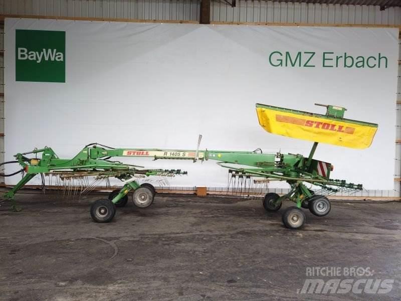 Stoll R 1405 S 堆草機