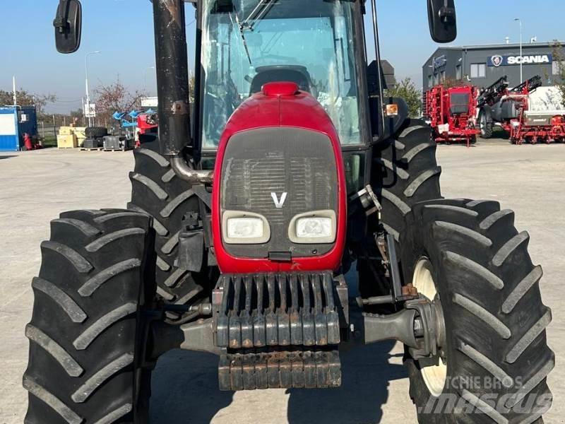 Valtra A93 H 曳引機