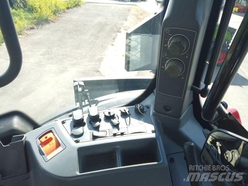 Valtra Q 285 曳引機