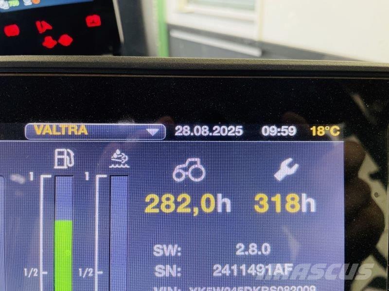 Valtra Q245 曳引機