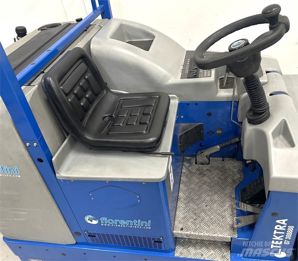 Fiorentini I115SSE 室內掃倉機