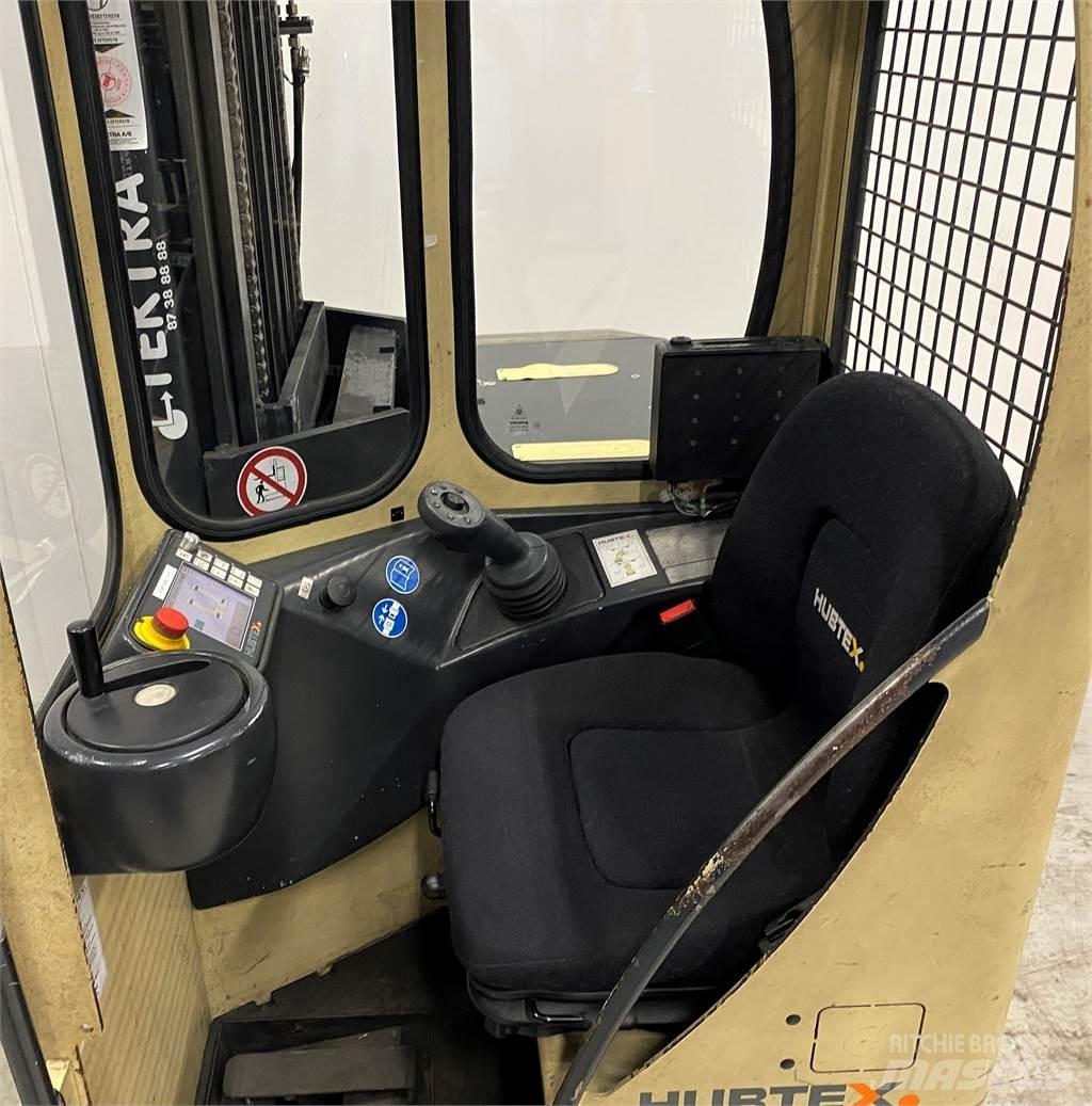 Hubtex MQ 15 AC - 2120-PU 四向前伸式堆高機(叉車)