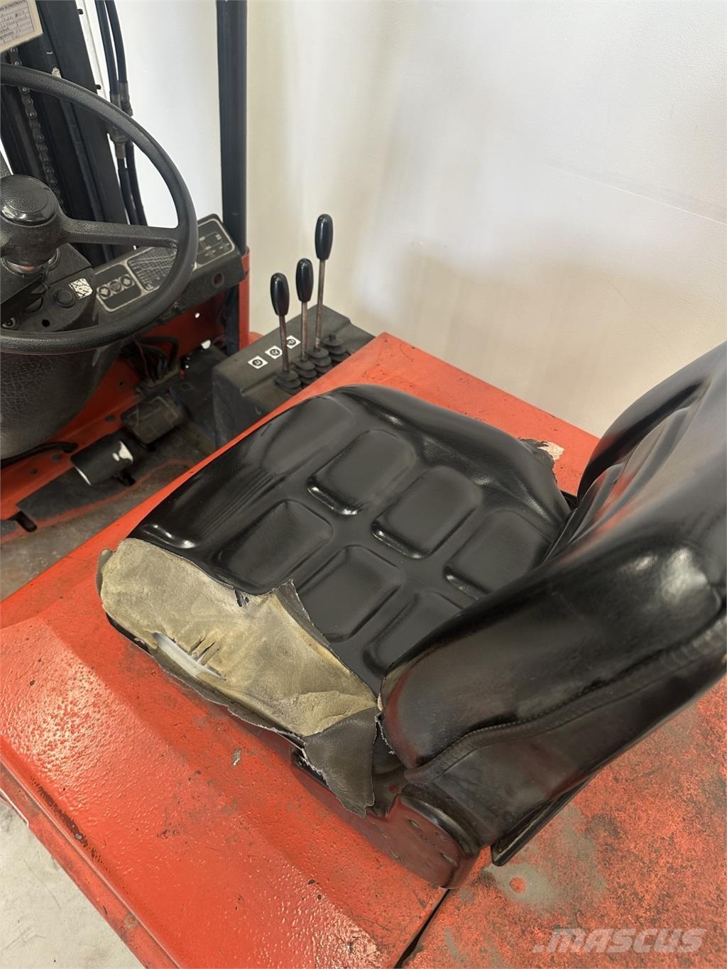 Linde E 15 電動堆高機