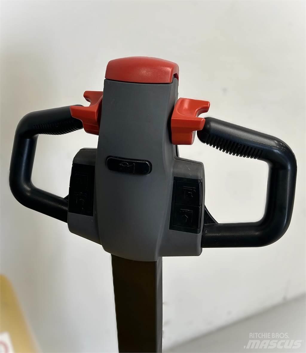 Tektra ES08-20WAI 行走控制式堆積機