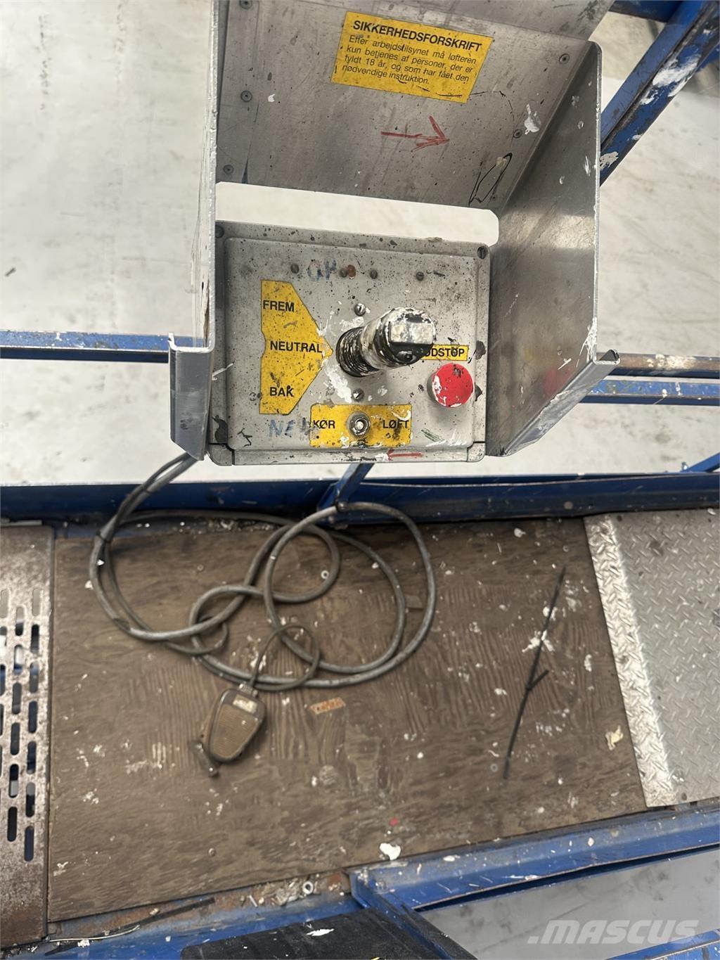 UpRight SL 20 D 其他物料運輸工具