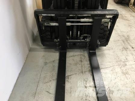 Yale ERP16ATF AC (SWB) 電動堆高機