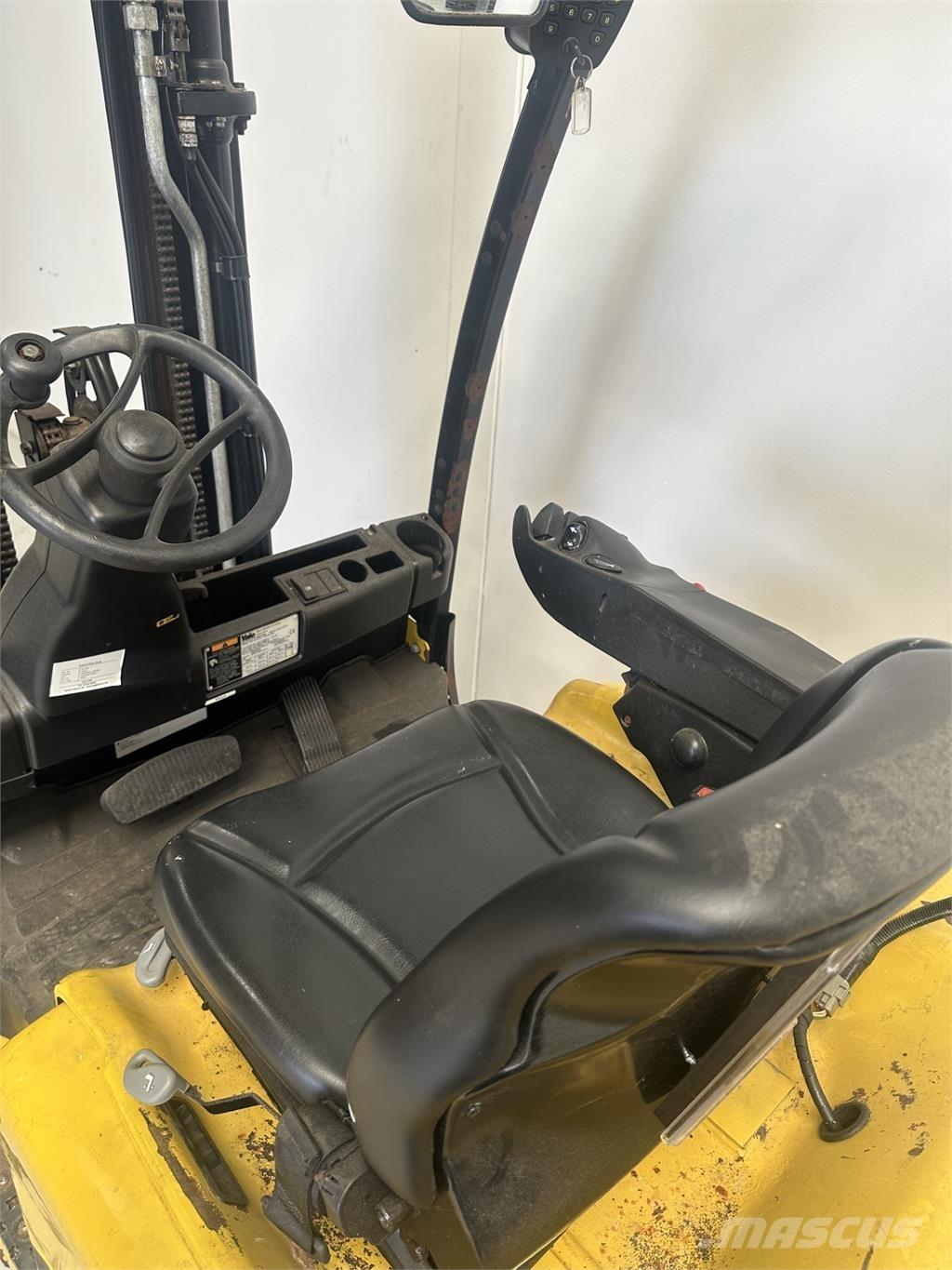 Yale ERP22VL (SWB) 電動堆高機