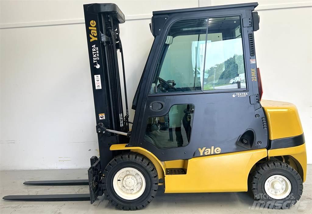 Yale GDP25MX 柴油卡車