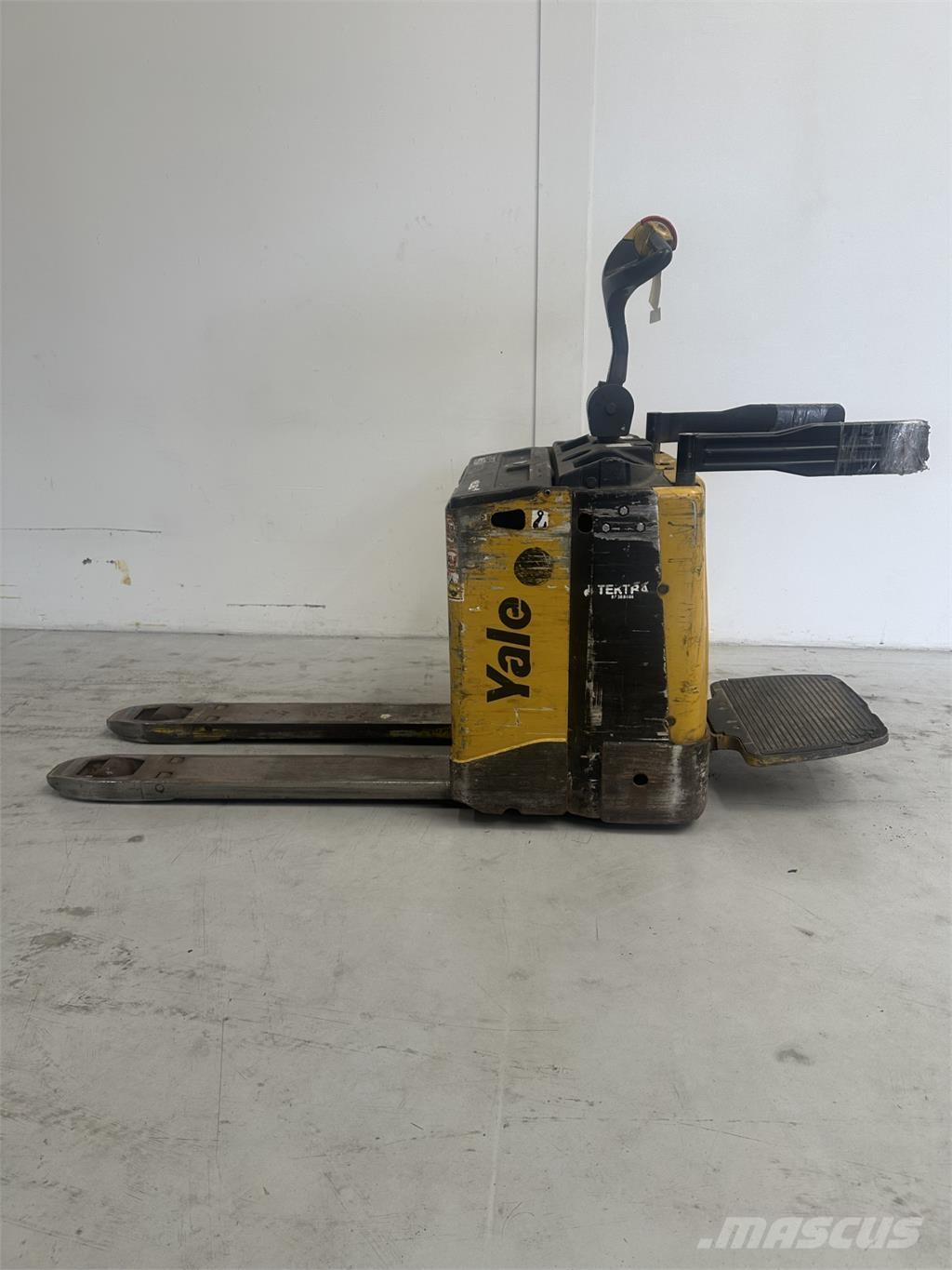 Yale MP20X - 300 AH 平台型低架升降機