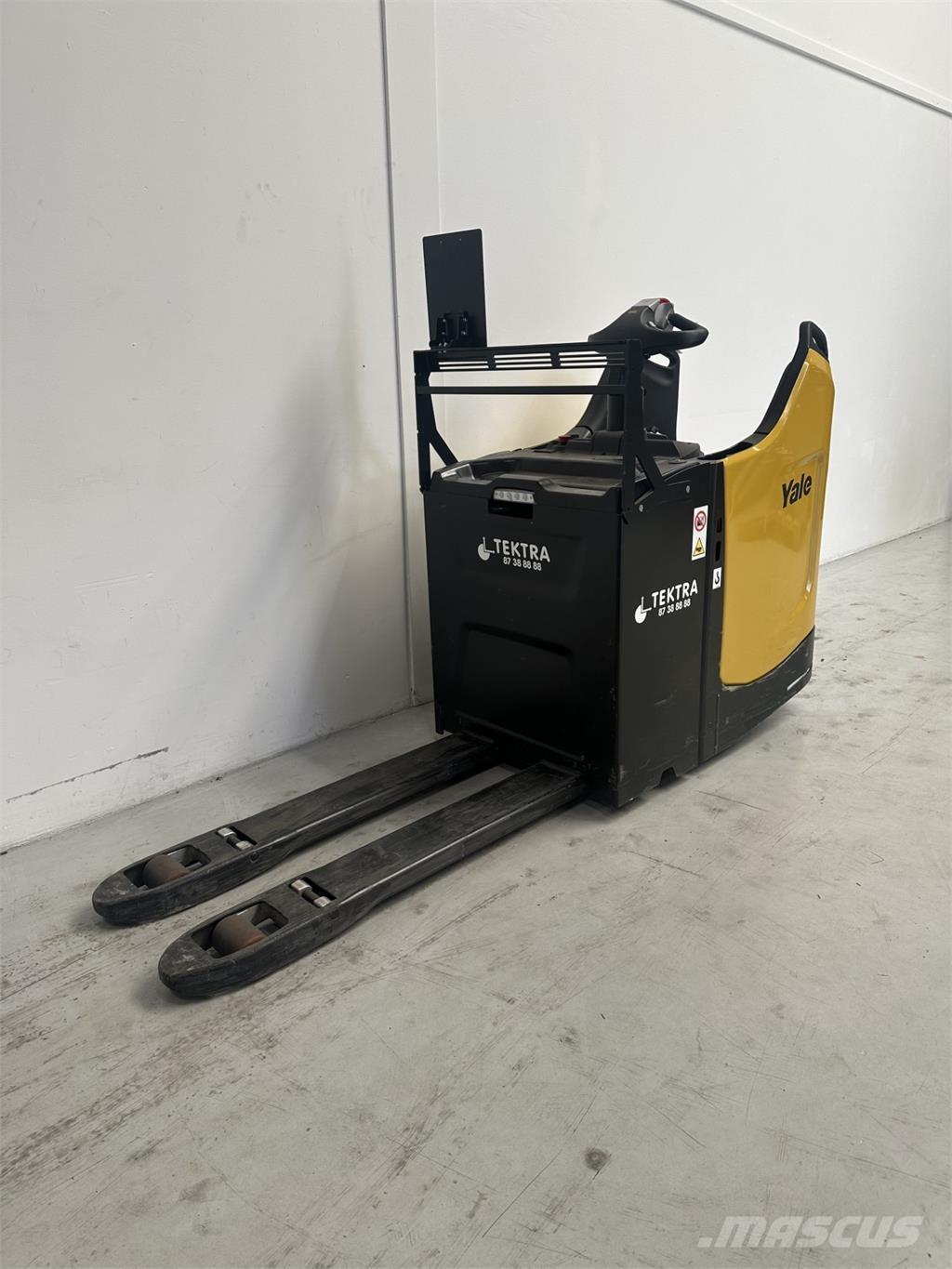 Yale MP20X-E843 平台型低架升降機