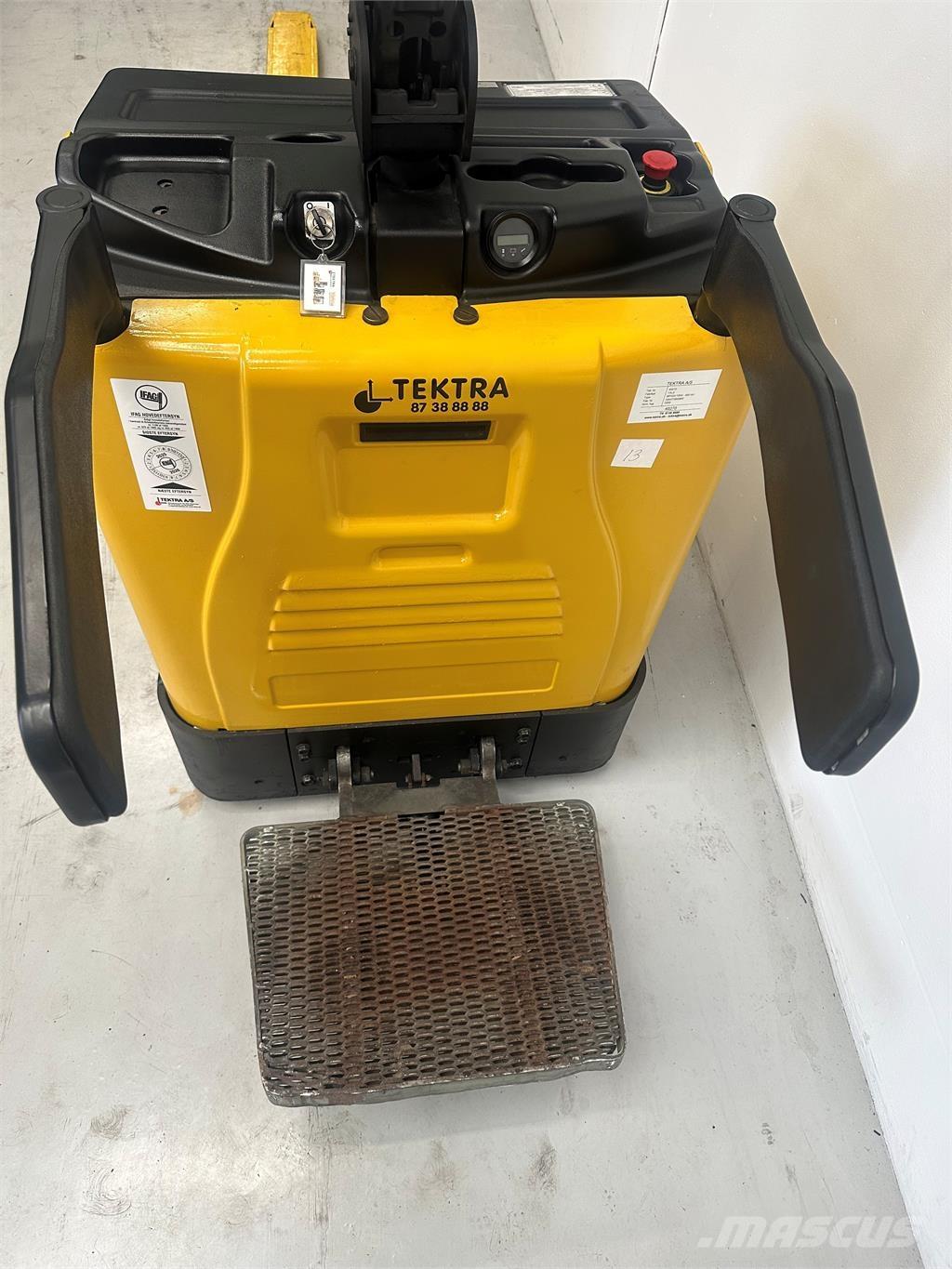 Yale MP20X FBW - 400 AH 平台型低架升降機