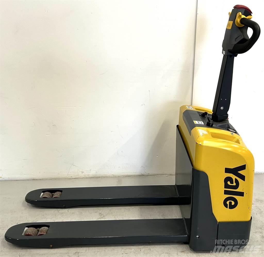 Yale MPC14 - 550 低架升降機