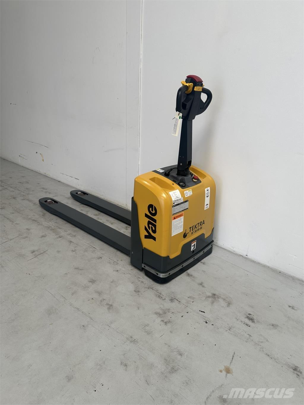 Yale MPC14 - 550 低架升降機