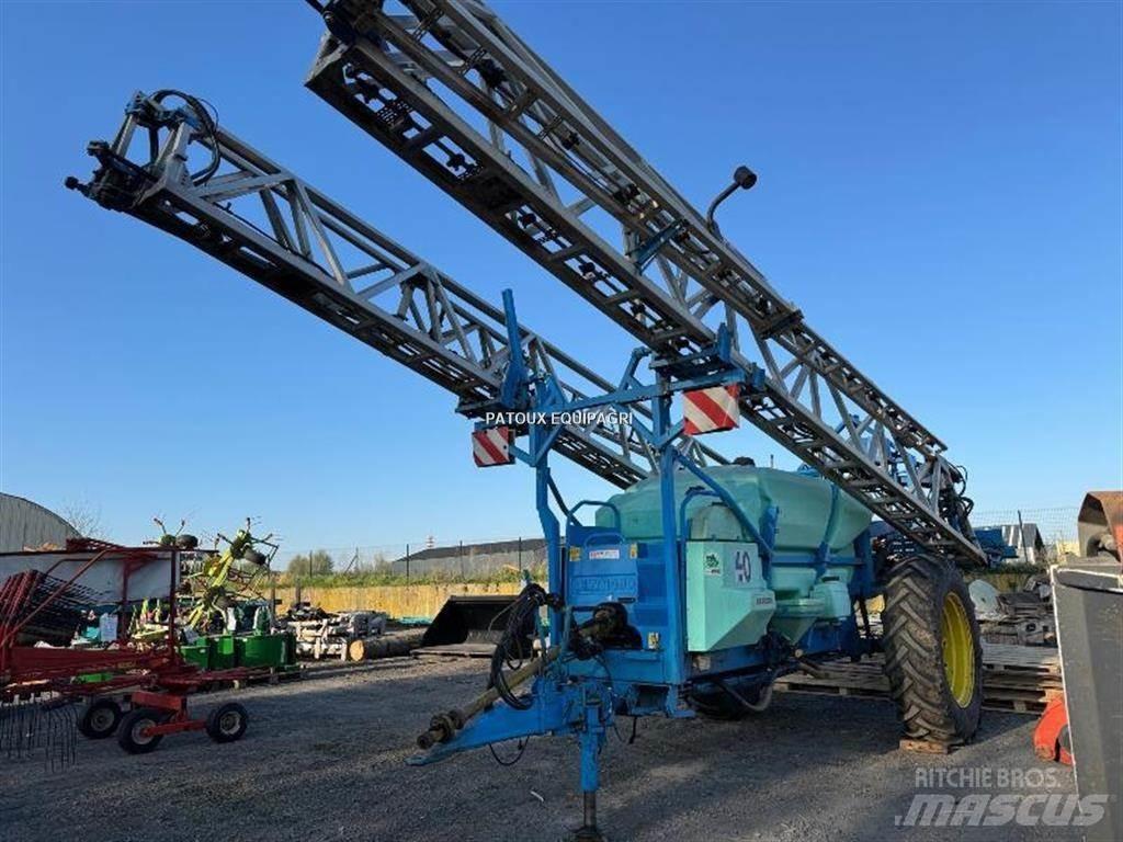 Berthoud MAXXOR 40 牽引式噴霧機