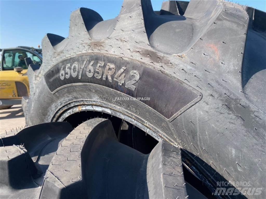 BKT 650/65R42 輪胎、車輪和輪圈