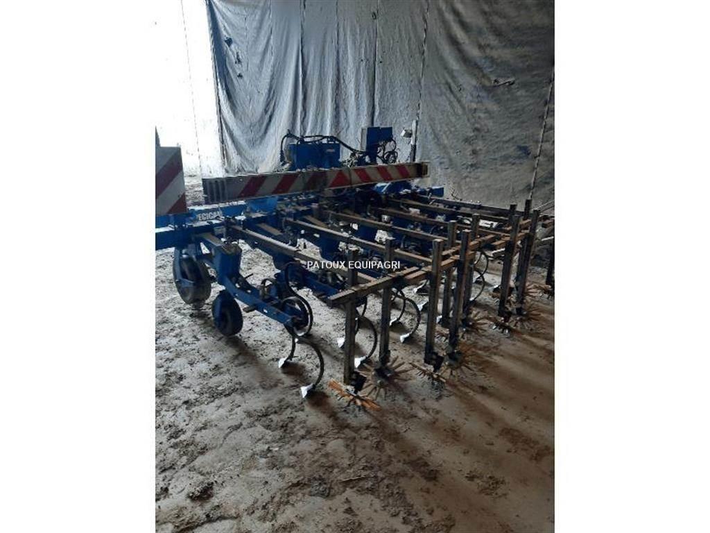  Carre ECONET 行栽作物中耕機