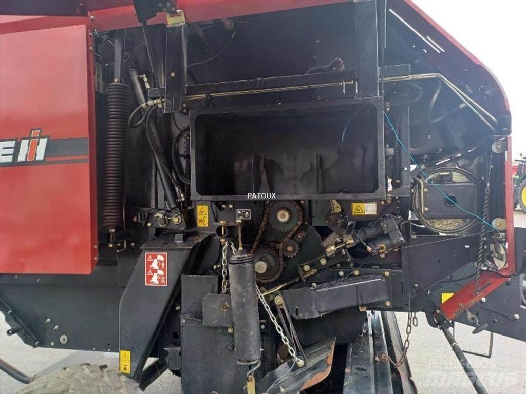 Case IH RB464 圓型牧草打包機