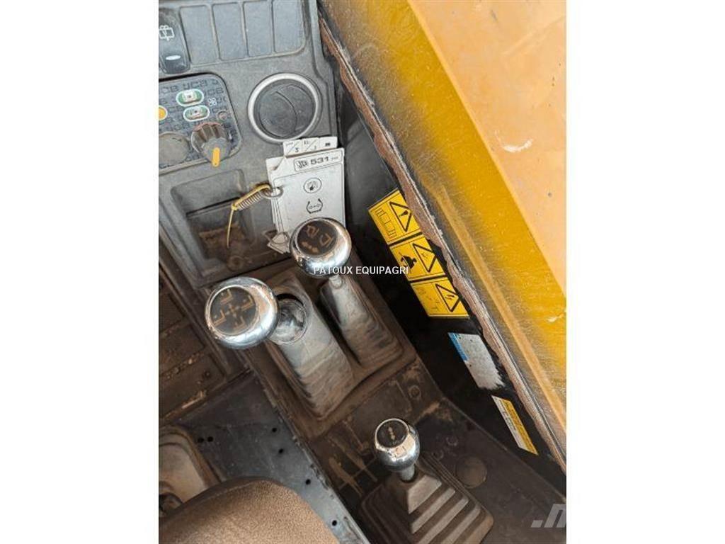 JCB 531-70 農業用伸縮臂裝載機