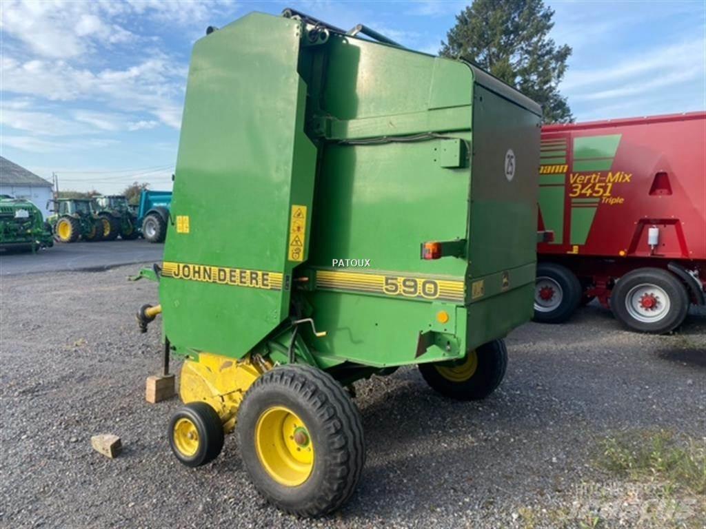 John Deere 590 圓型牧草打包機