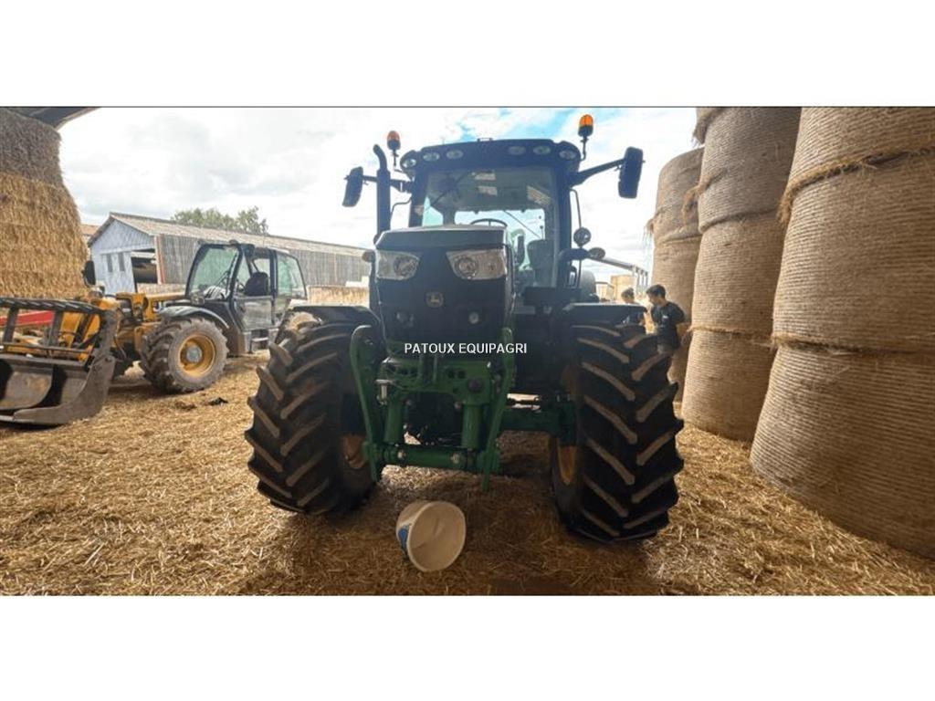 John Deere 6130R 曳引機