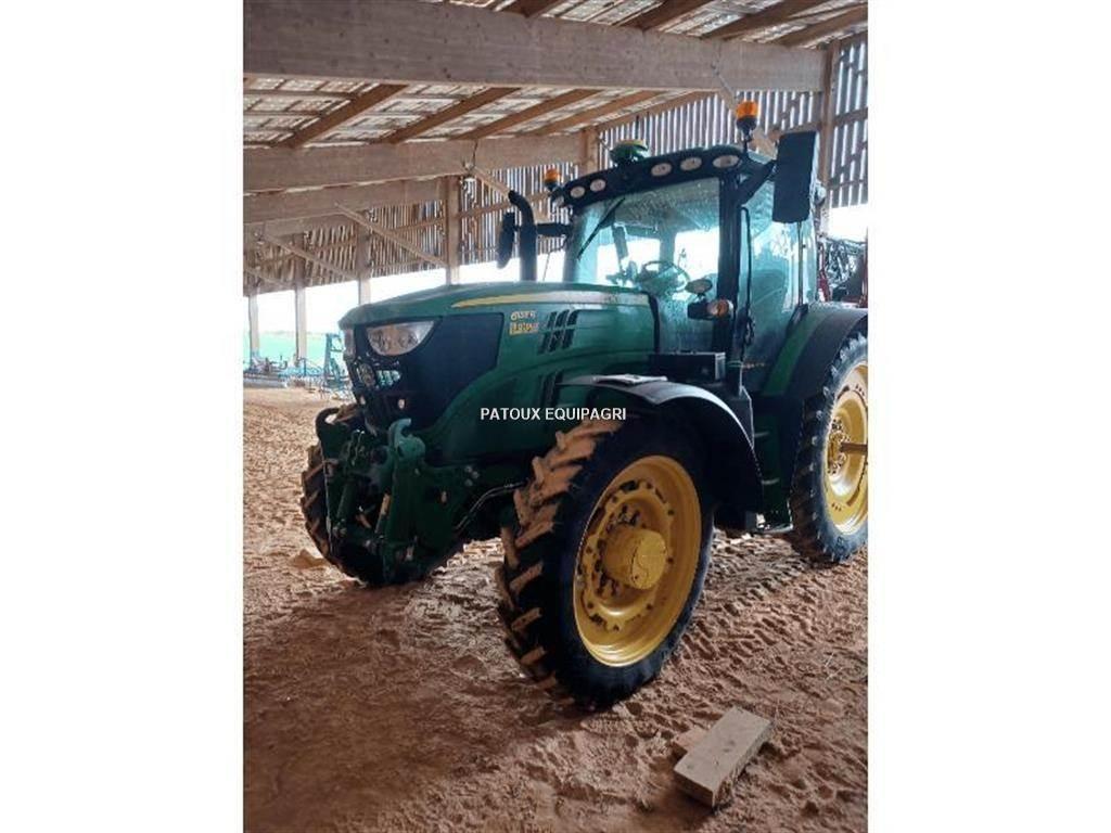 John Deere 6155R 曳引機