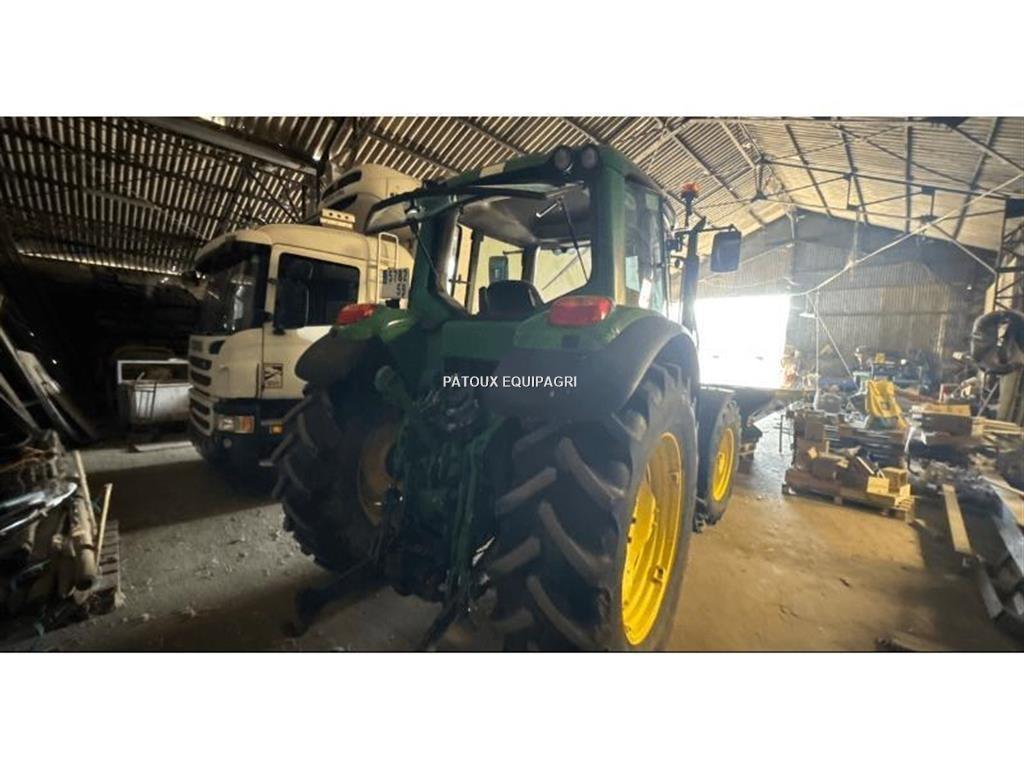 John Deere 6520 曳引機