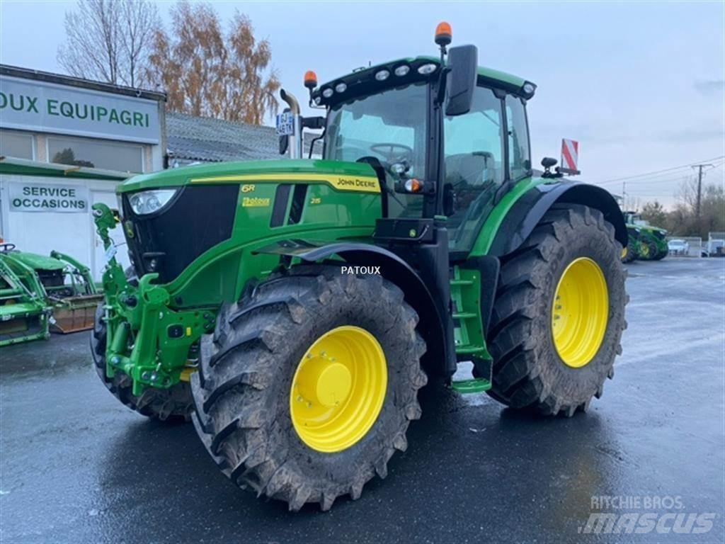 John Deere 6R215 曳引機