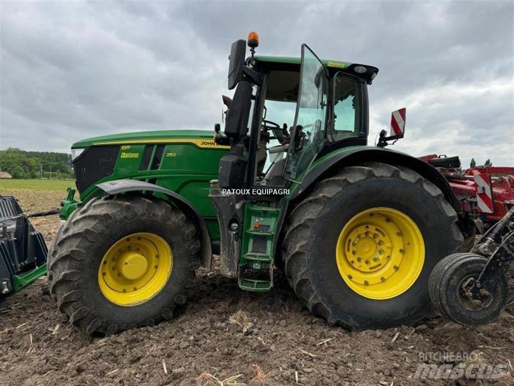 John Deere 6R250 曳引機