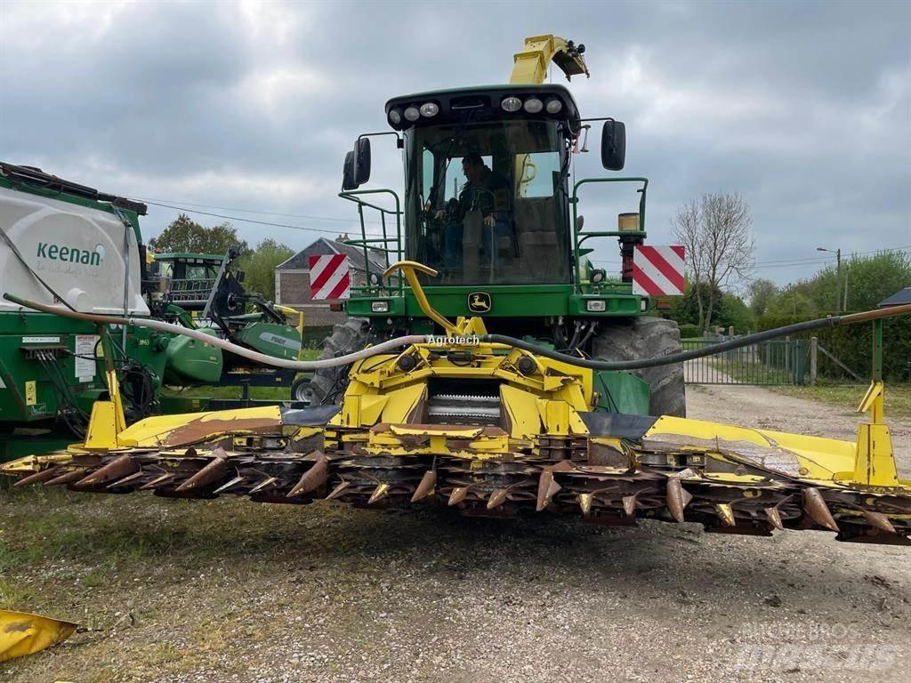 John Deere 7450 牧草收穫機