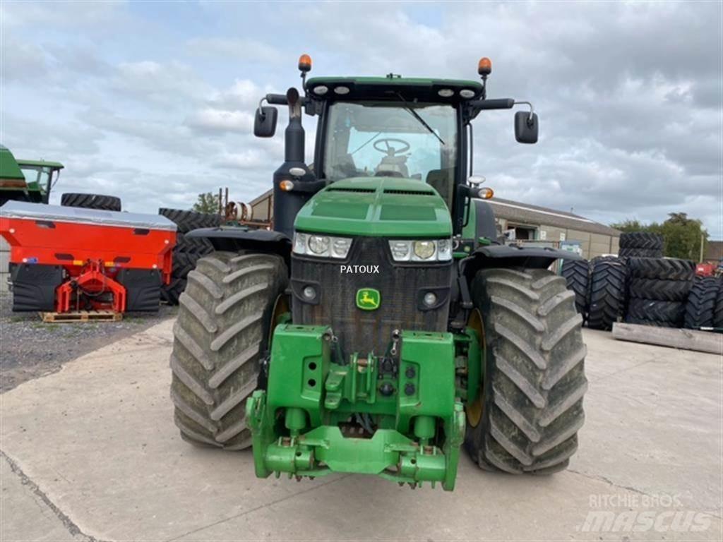 John Deere 8370R 曳引機