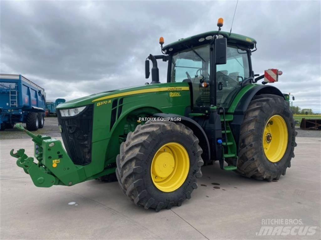 John Deere 8370R 曳引機