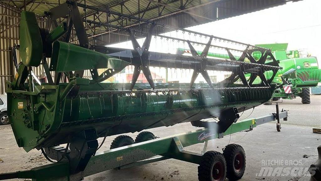 John Deere T 550 聯合收穫機