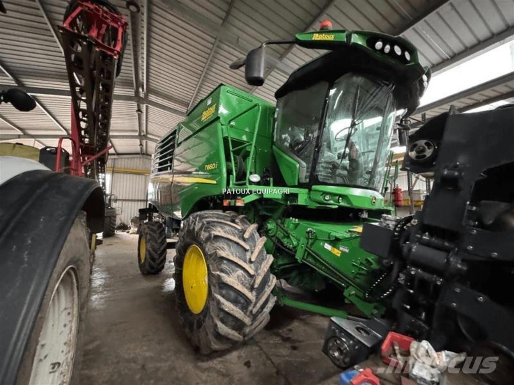 John Deere T660 聯合收穫機