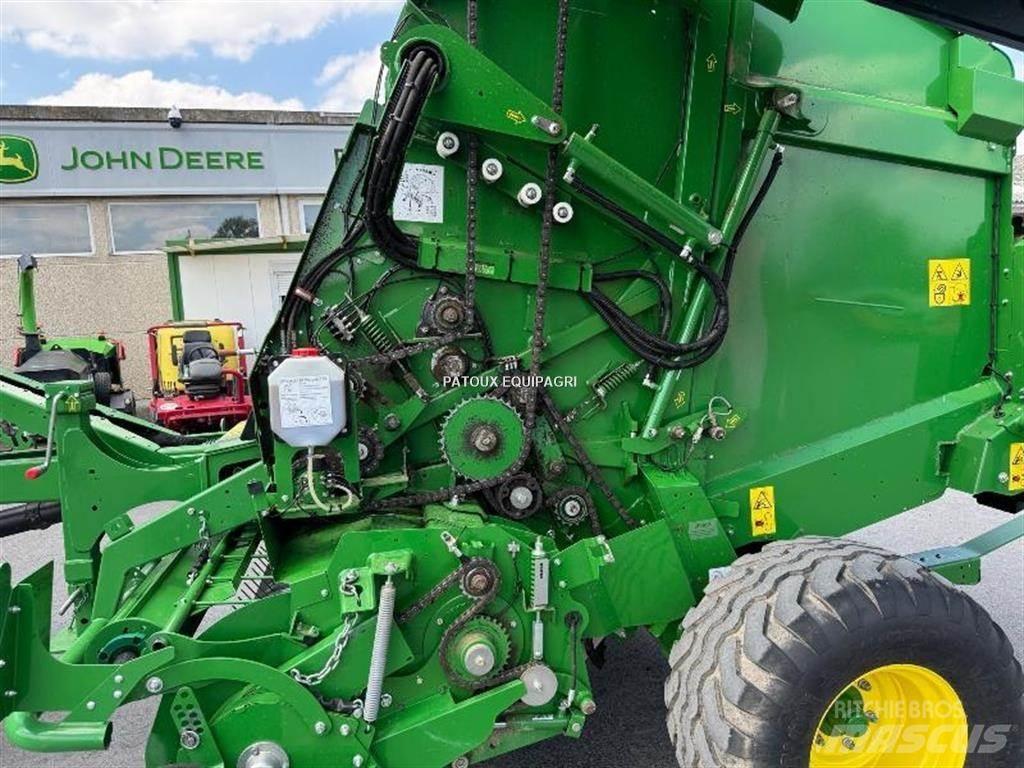 John Deere V461M 圓型牧草打包機