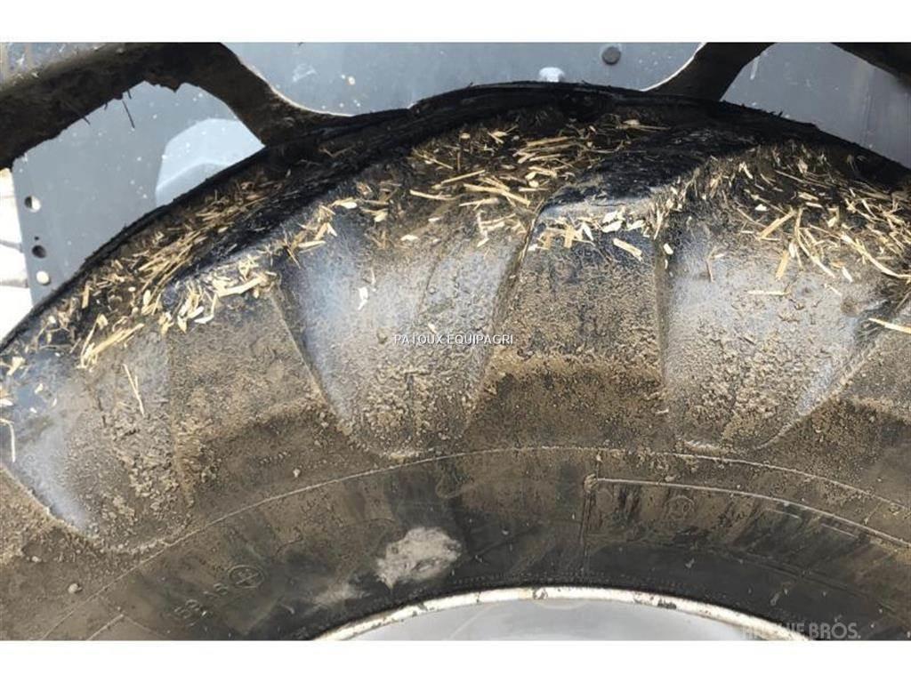 Kramer KT357 農業用伸縮臂裝載機
