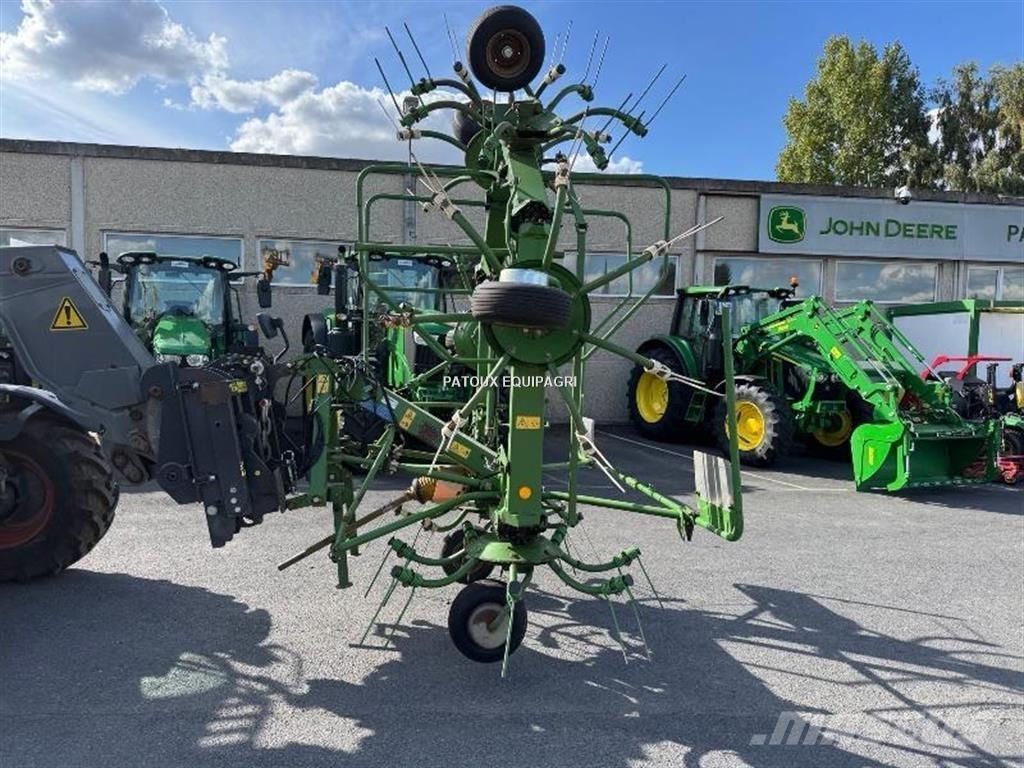 Krone KW7.82 耙與翻草機