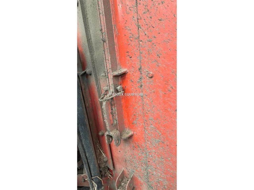Kuhn 1870 混合餵料機