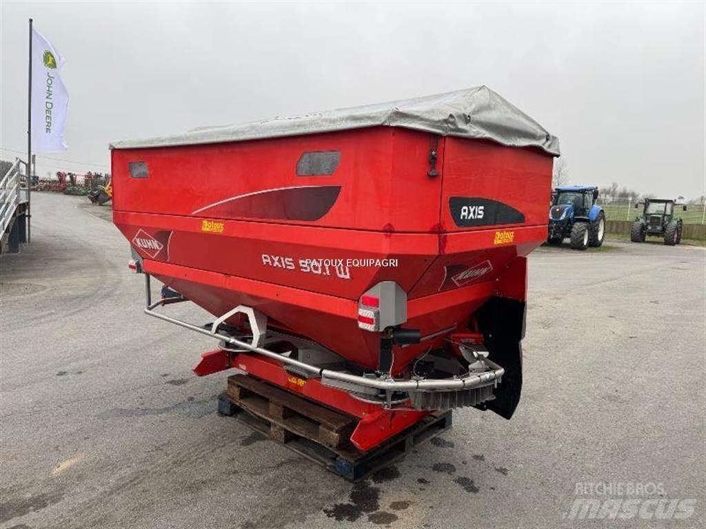 Kuhn AXIS50.1W 礦物撒布機