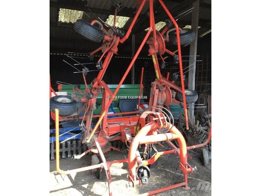 Kuhn GF5801 耙與翻草機
