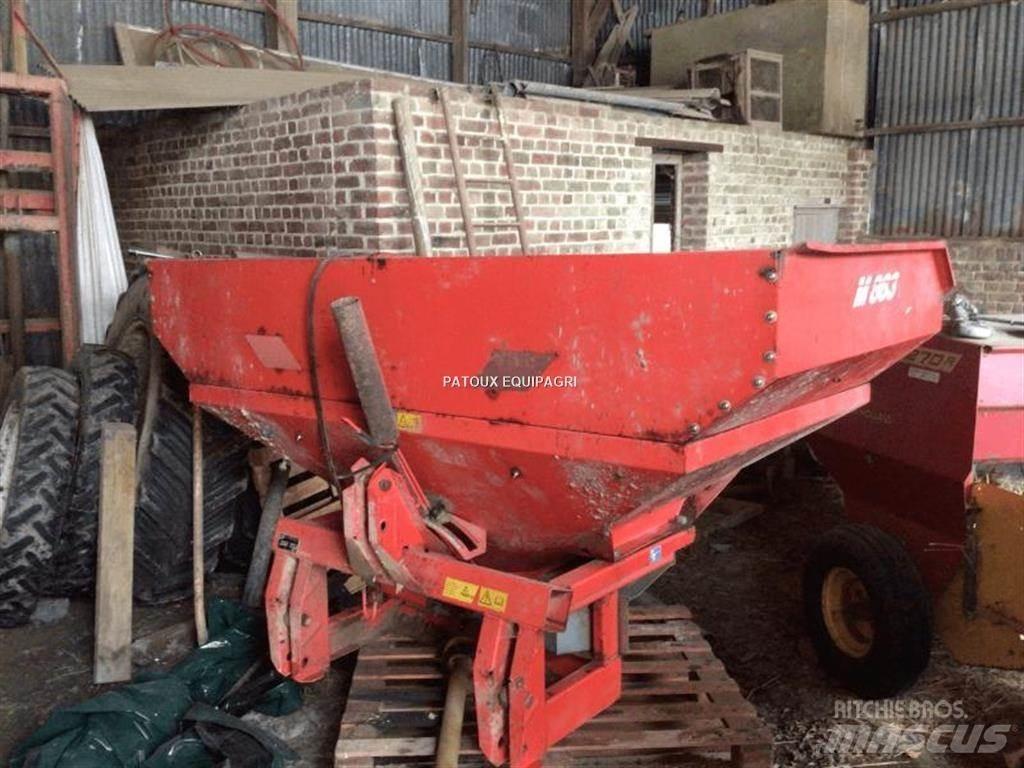 Kuhn MDS732 礦物撒布機