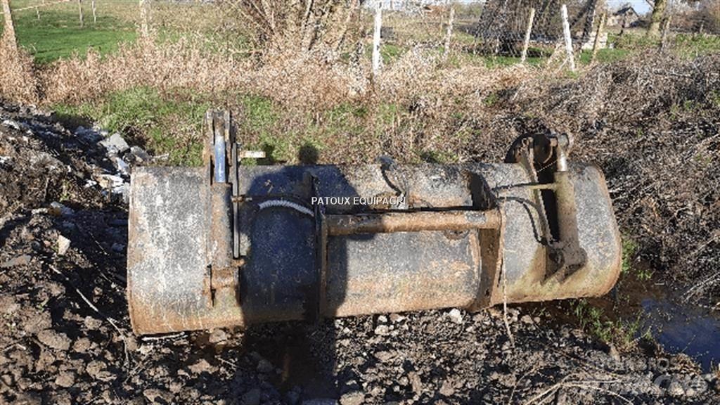 Manitou MLT 633 農業用伸縮臂裝載機