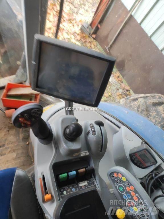 New Holland T7.210 曳引機