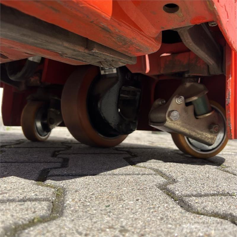 Linde N.V.T. 手拉式油壓拖板車